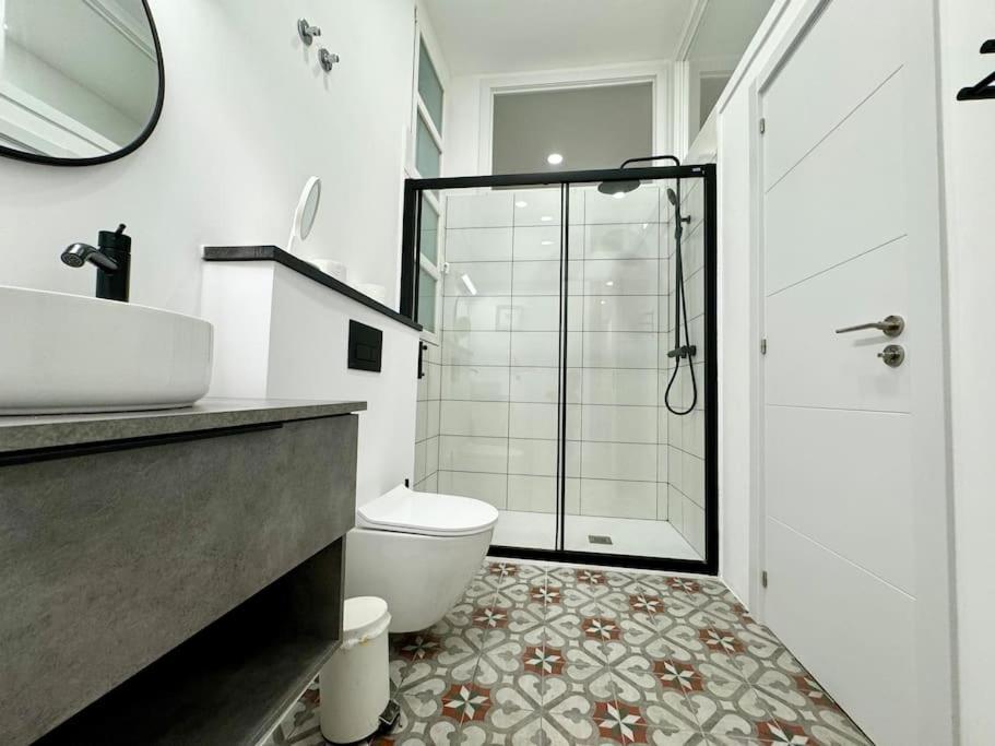 Ferienwohnung Cozy Beautiful Flat City Center Madrid Exterior foto