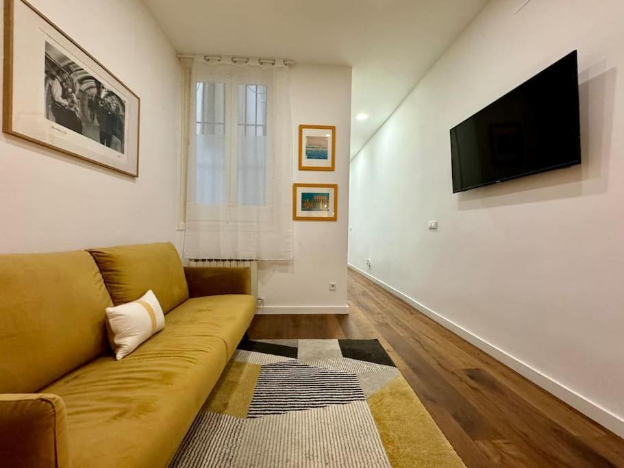 Ferienwohnung Cozy Beautiful Flat City Center Madrid Exterior foto