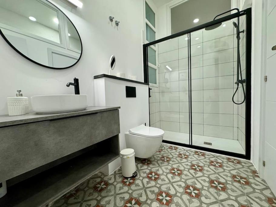 Ferienwohnung Cozy Beautiful Flat City Center Madrid Exterior foto
