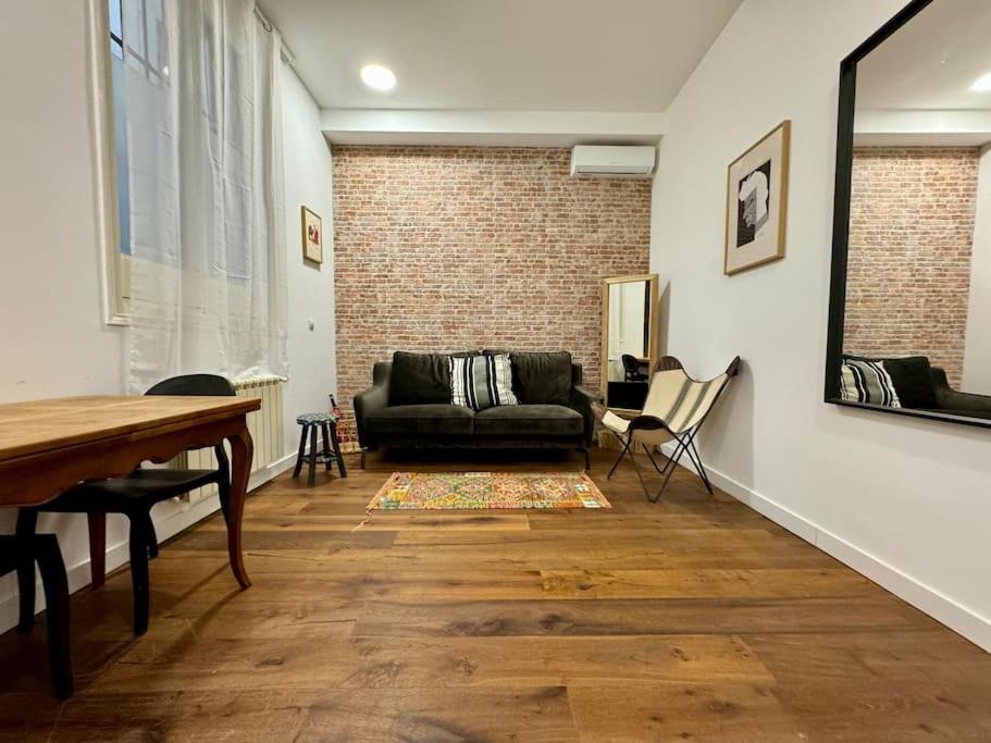 Ferienwohnung Cozy Beautiful Flat City Center Madrid Exterior foto