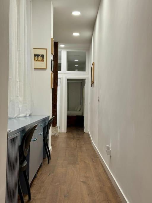 Ferienwohnung Cozy Beautiful Flat City Center Madrid Exterior foto
